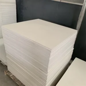 Tablero de silicato de aluminio